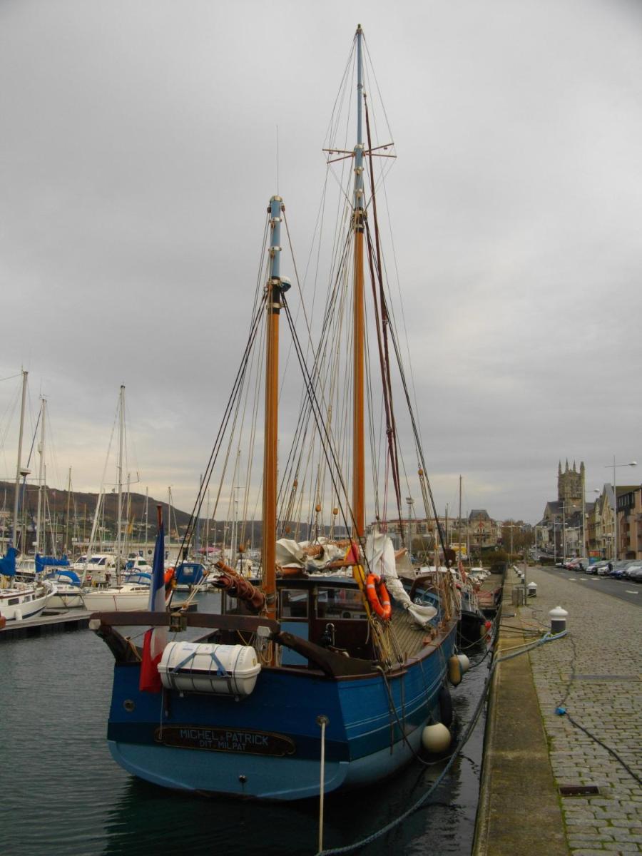 Gites de mer Les Boucanes - Housity