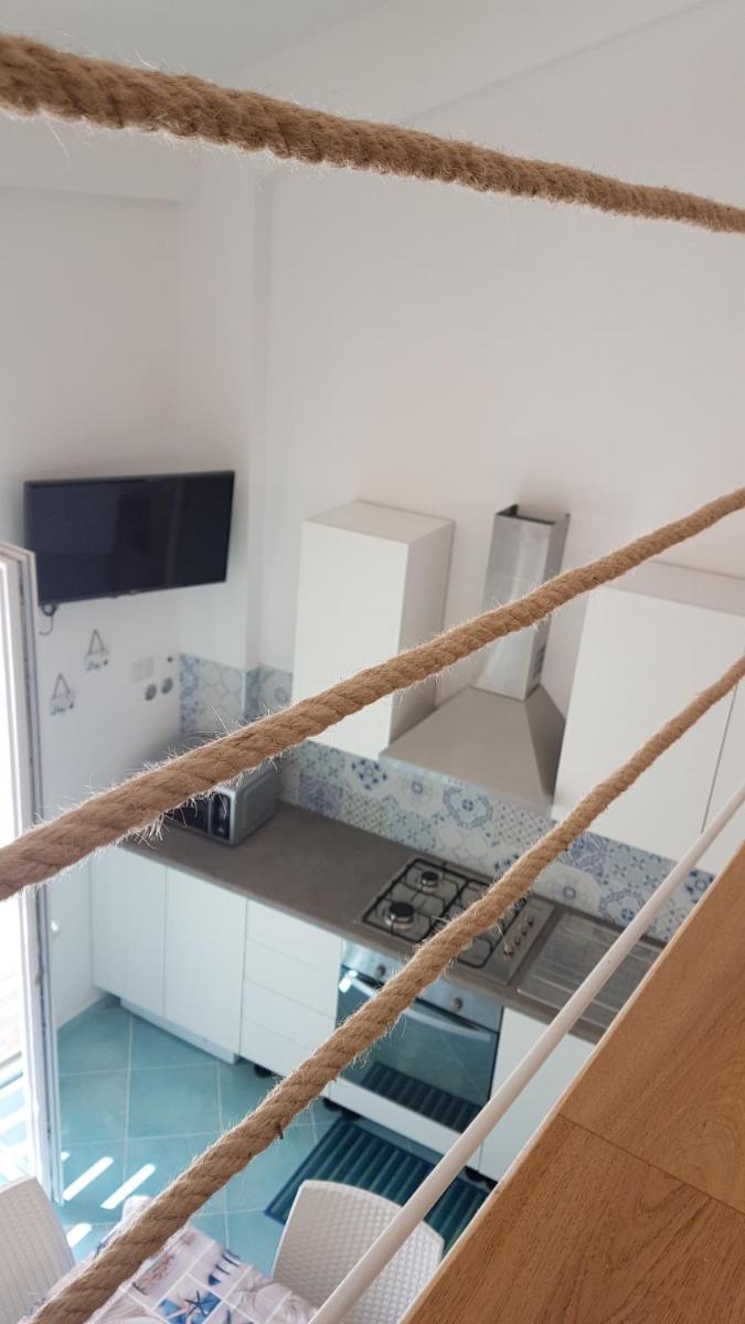 Aquamarine Apartment Nel Cuore Di San Vito - Housity