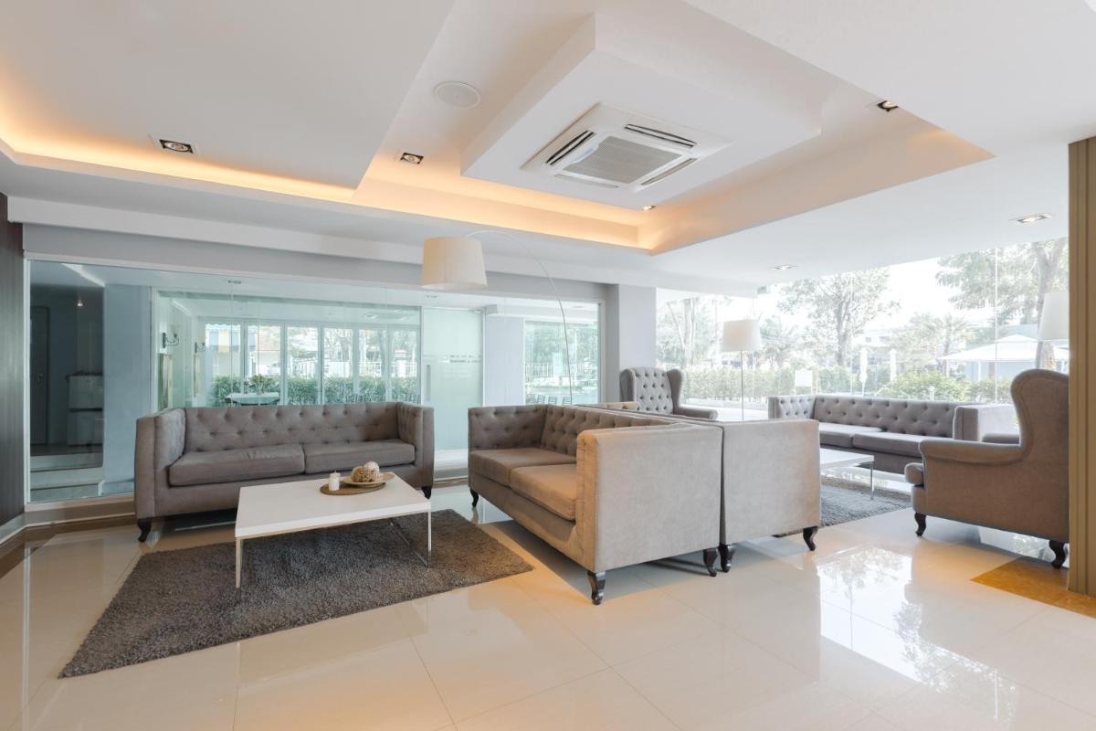 Top View Hotel - SHA Extra Plus - Housity