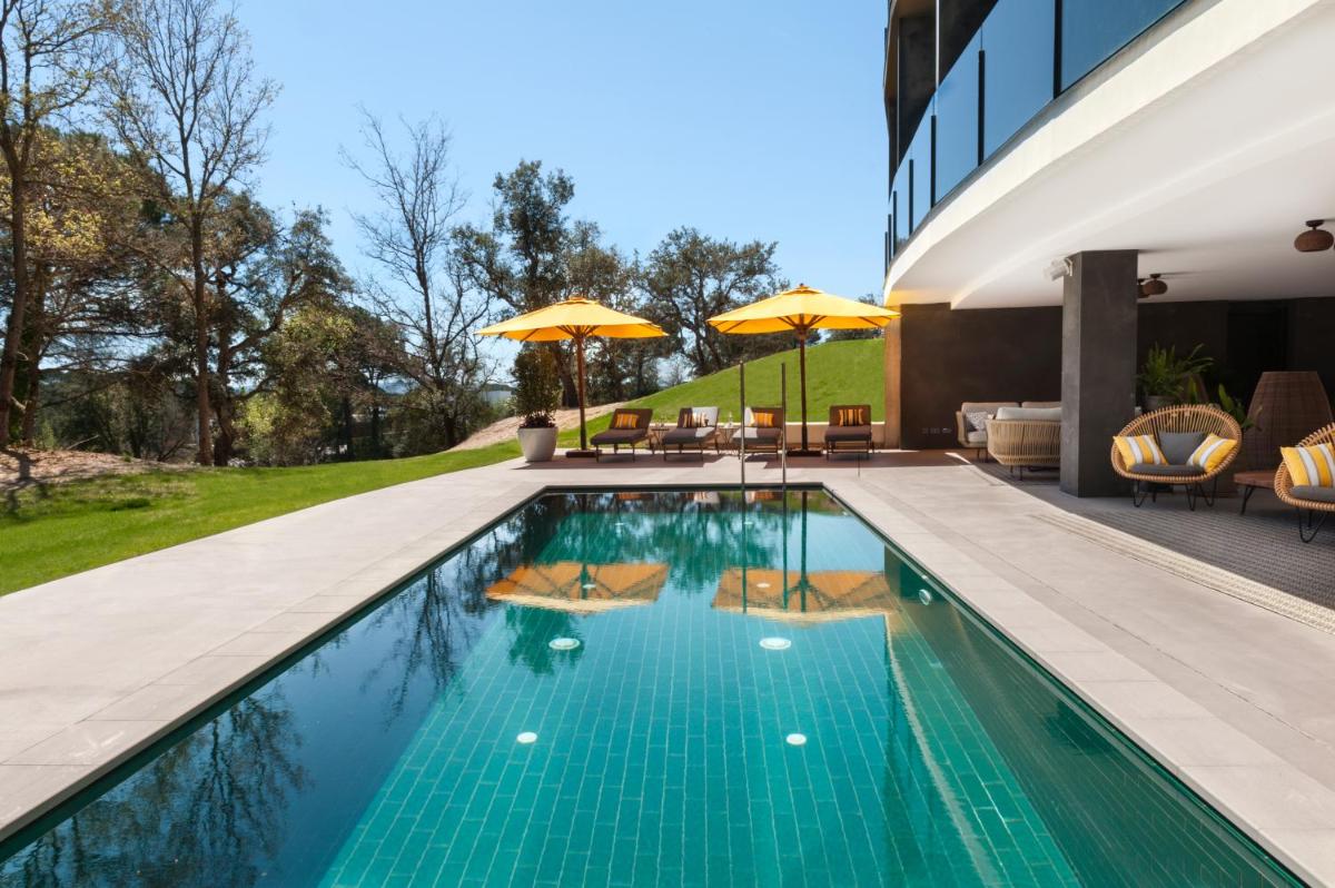 LAVIDA Hotel at Camiral, a Quinta do Lago Resort - Housity