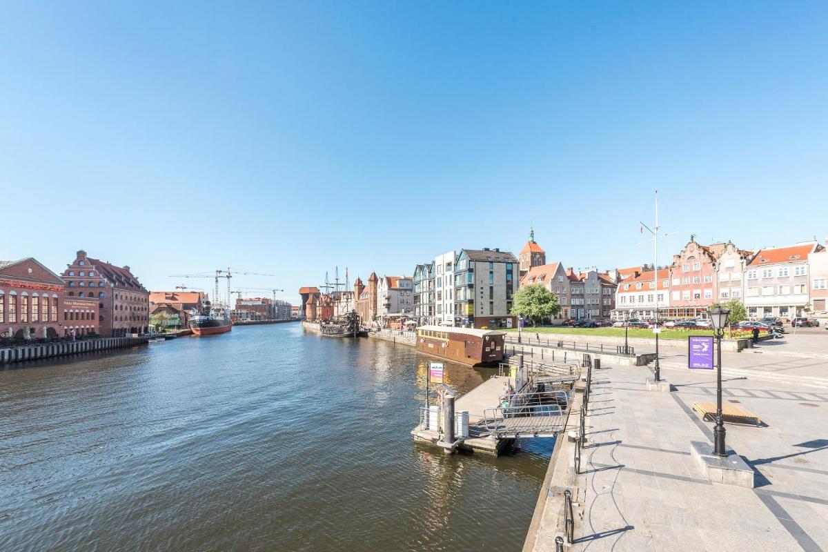 Apartments By The River - Gdańsk Old Town by Noclegi Renters - Housity