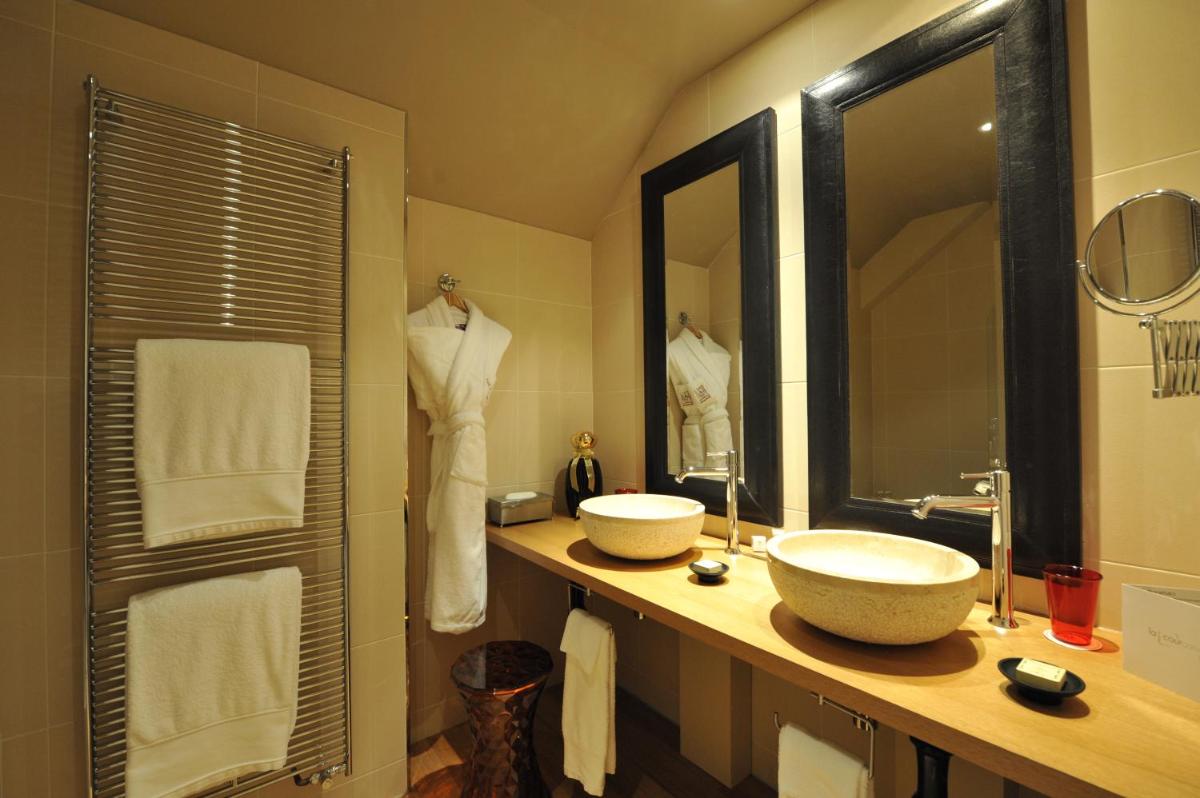 Salle de bains dans l'établissement Hôtel & Spa de La Bretesche
