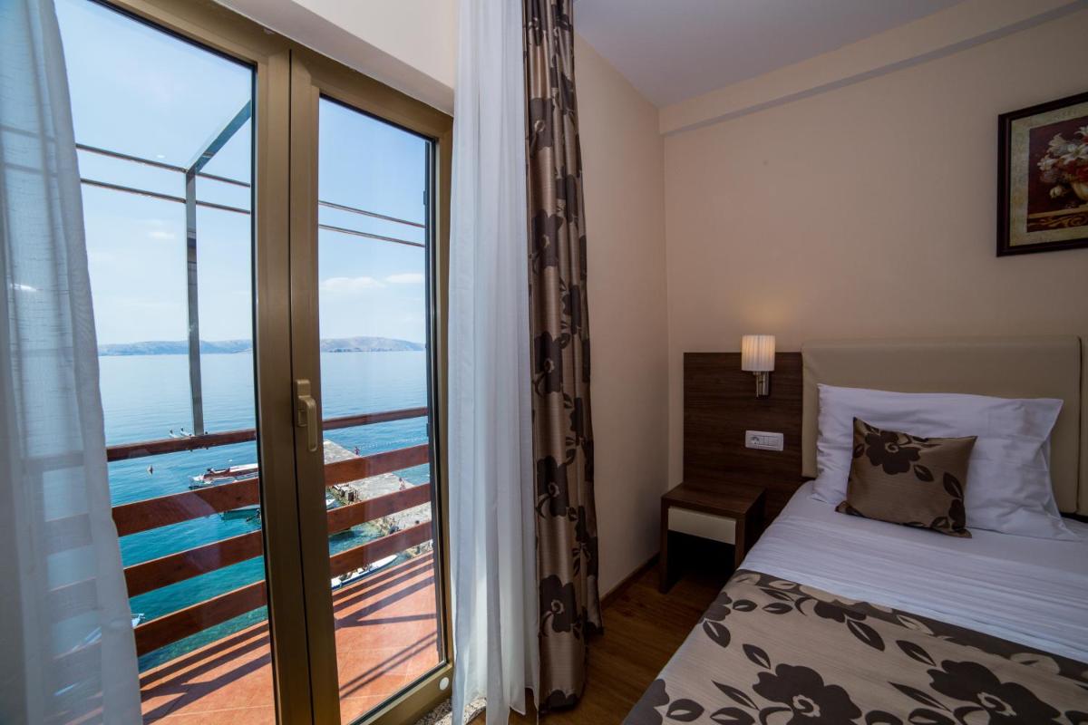 Porto Romantico 1 - Housity
