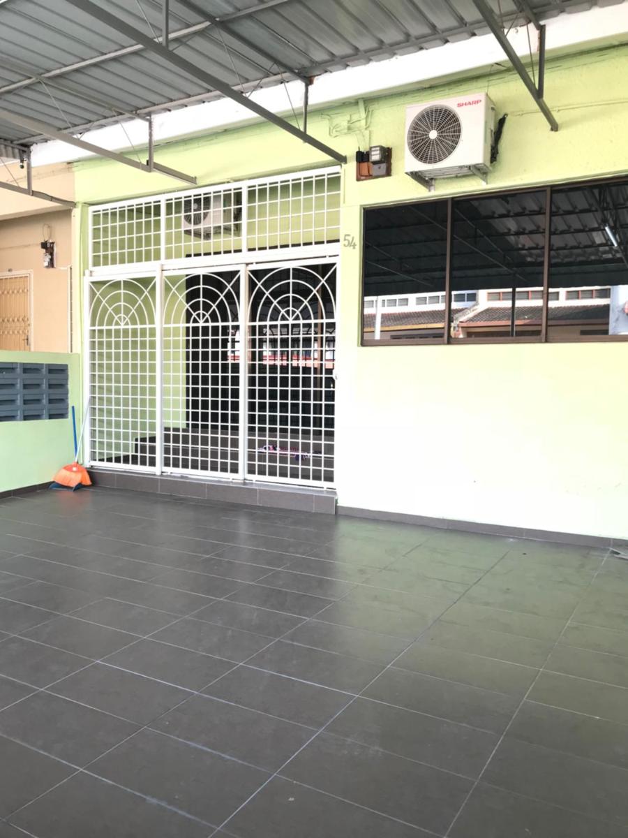 Cempaka Homestay 54 - Housity