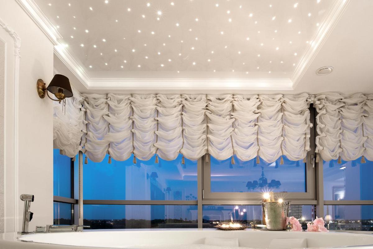 President Jacuzzi Apartment - Housity