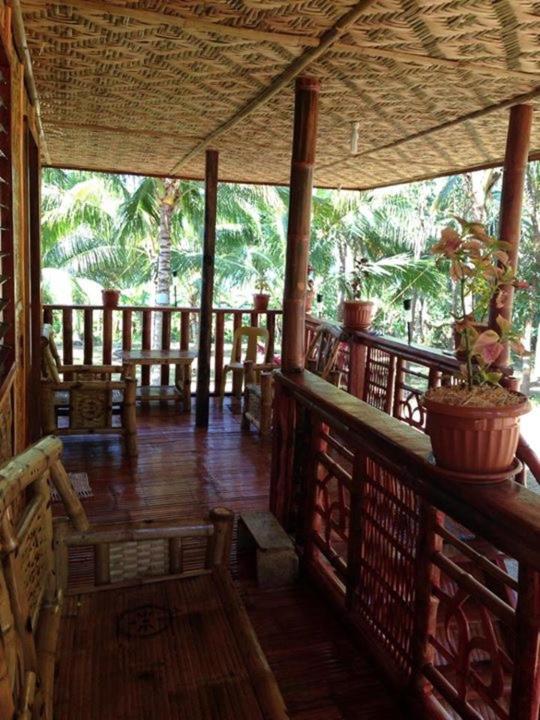 Suitetrails - Taylors Country Home by Taylors Travellers Inn- The Native Cottage