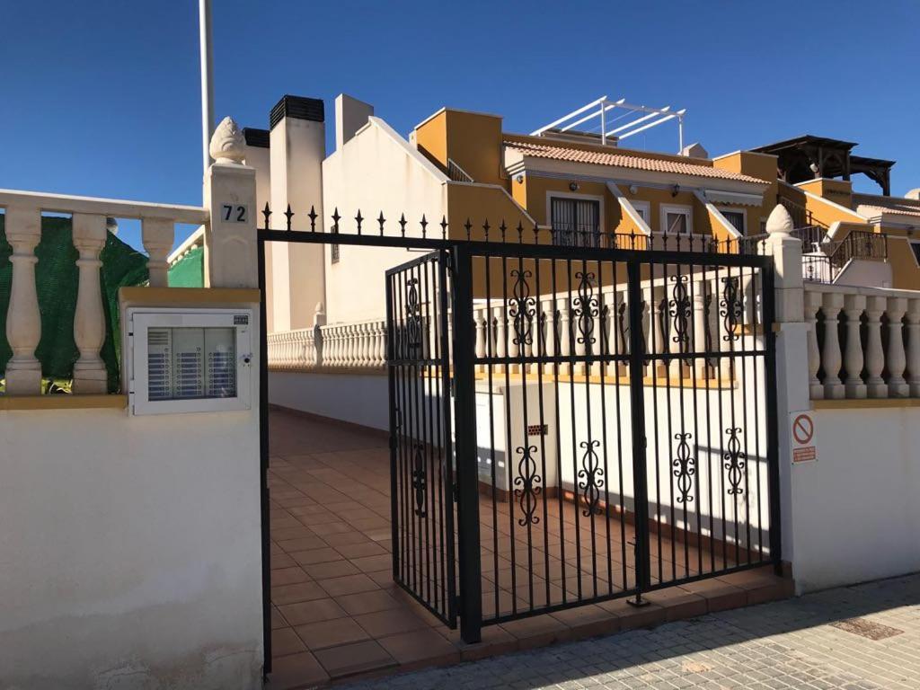 Bungalow Arenales del Sol, Alicante - Housity