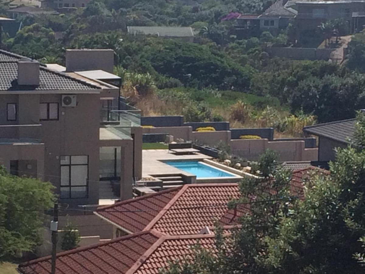 Luxe Life House - Housity