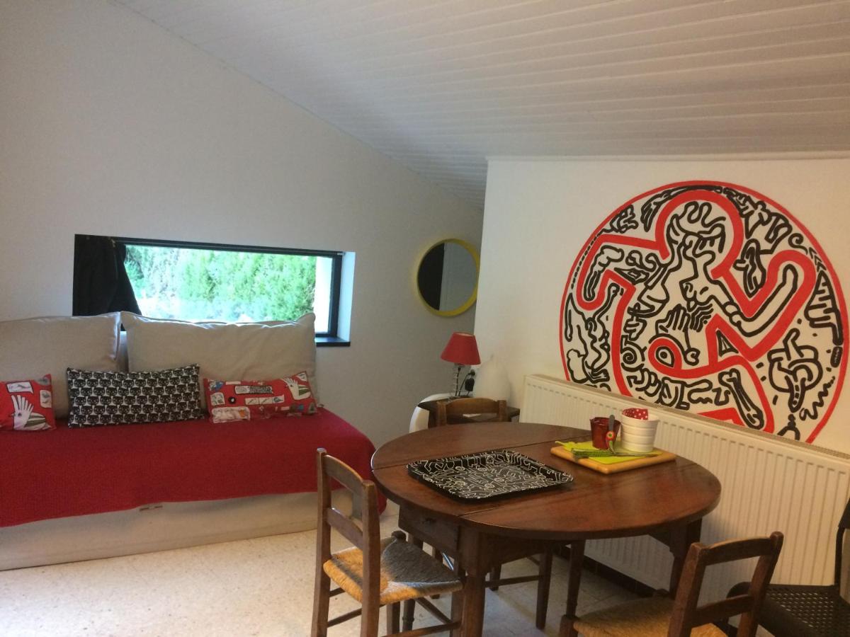 Chez L'Antiquaire - Housity
