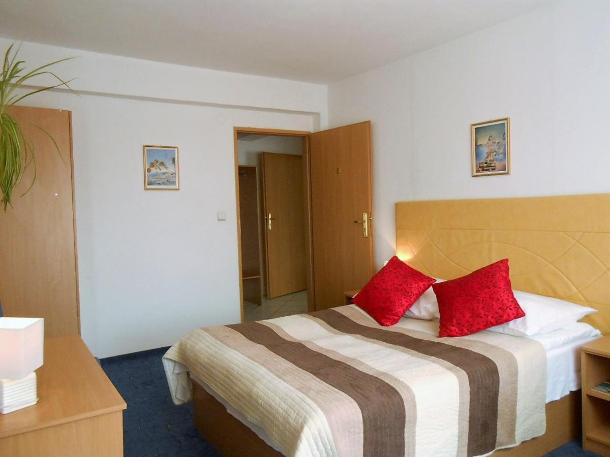 Hotel As - Housity