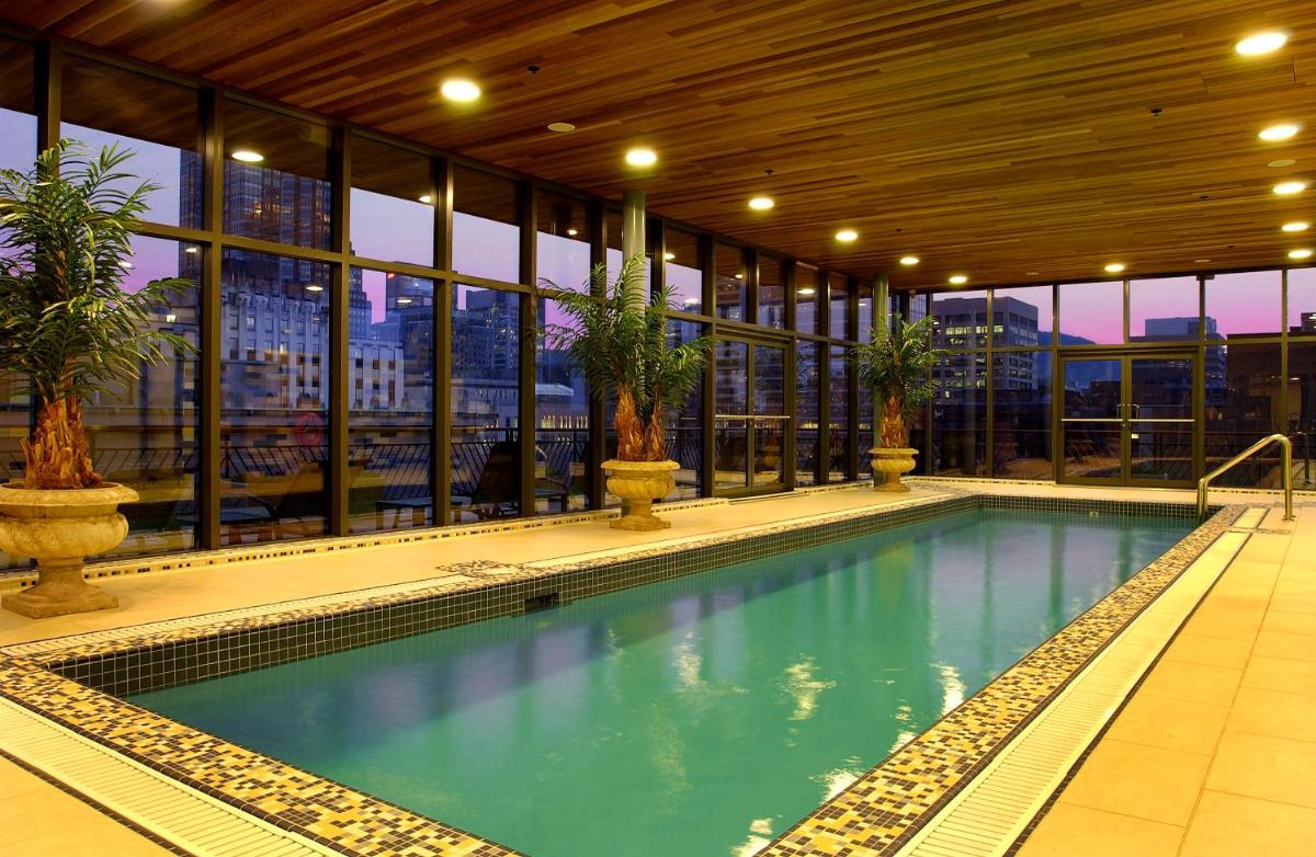 Suitetrails - Le Square Phillips Hôtel & Suites