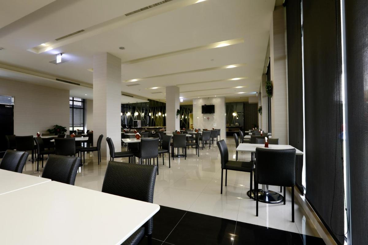 Hua Xiang Hotel-Qishan - Housity