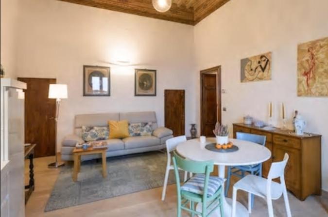 Appartamento in Palazzo Bucelli - Housity