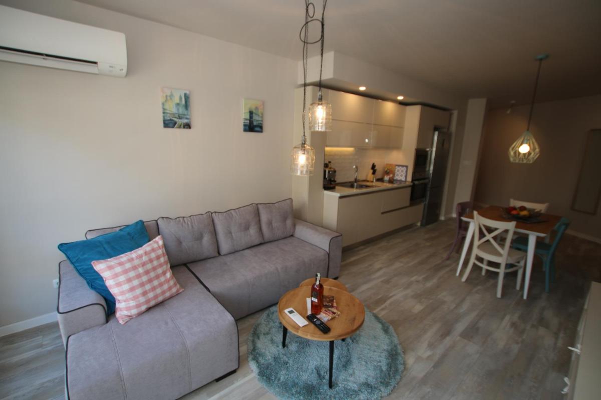 Apartment Angelov - Housity
