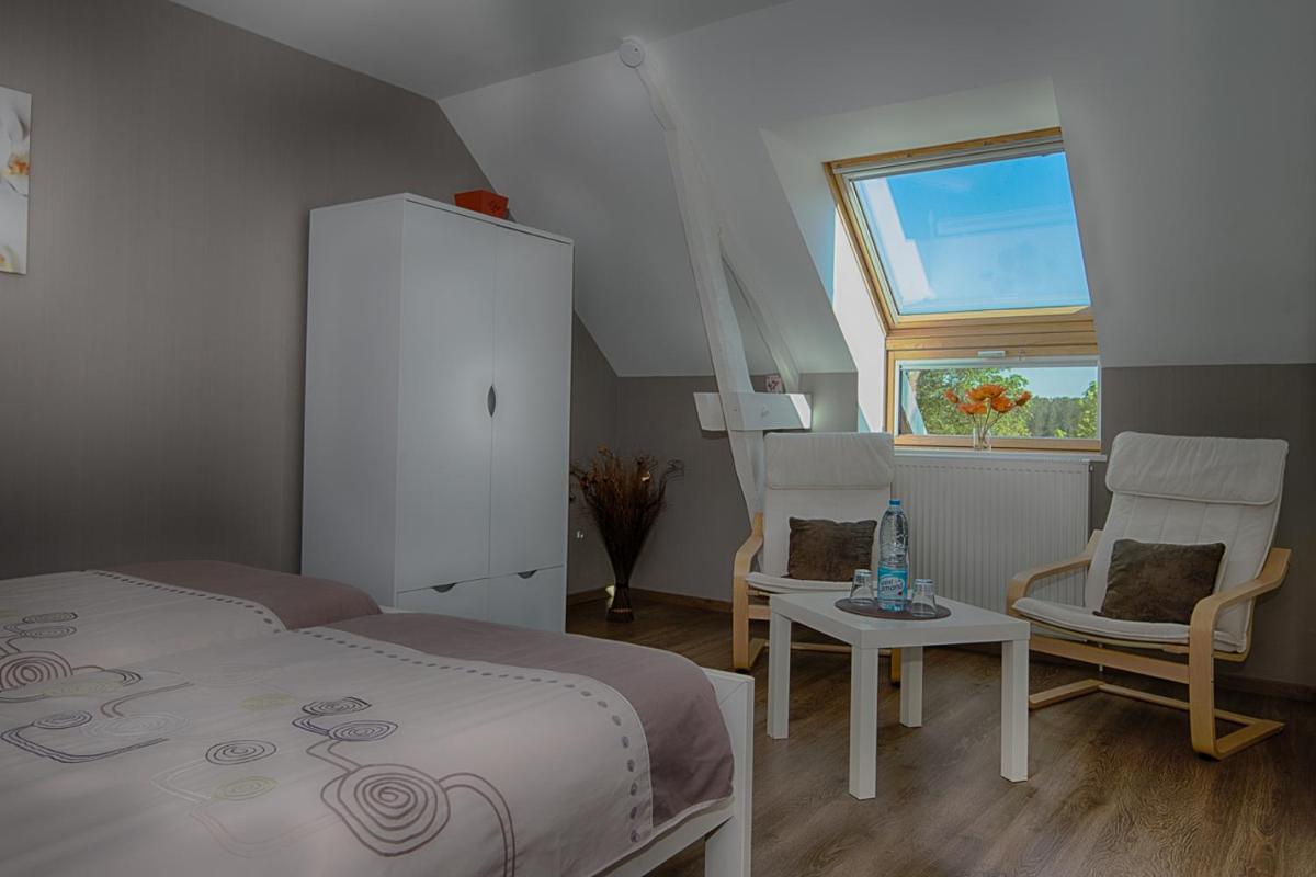 Au Jardin Fleuri - Housity