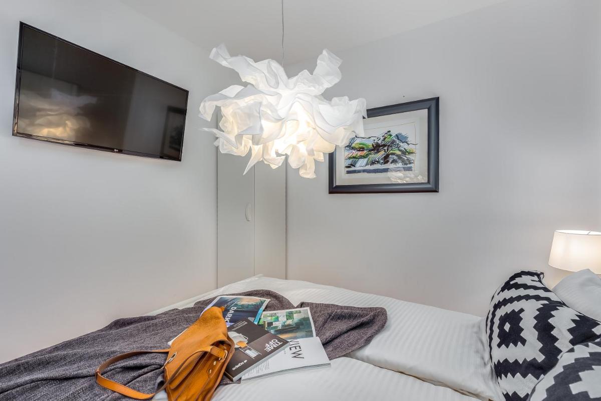 Main Street apartments - Housity