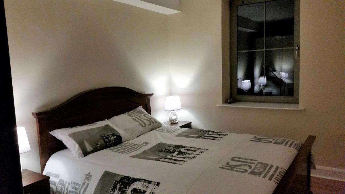 Apartment 2 Oakleigh House - Housity