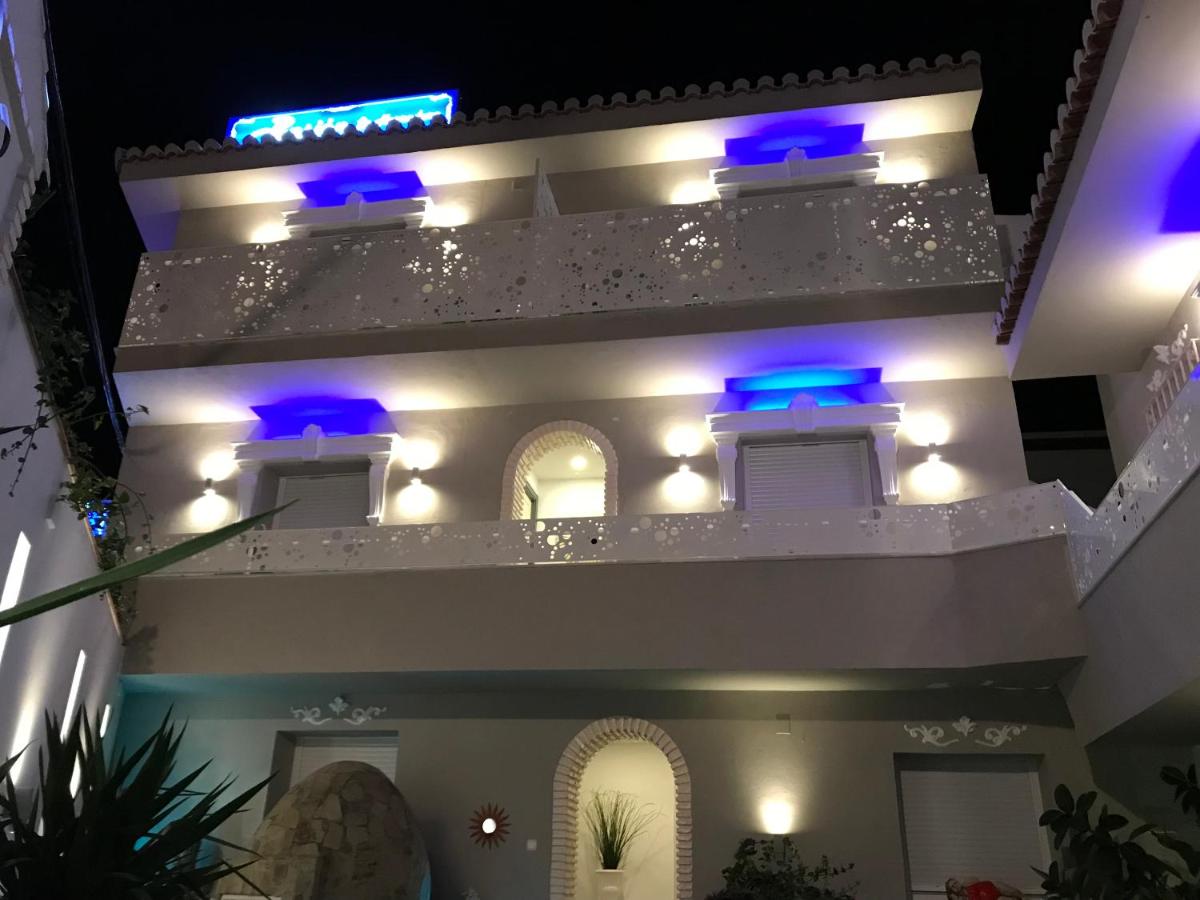 Pensión La Herradura - Housity