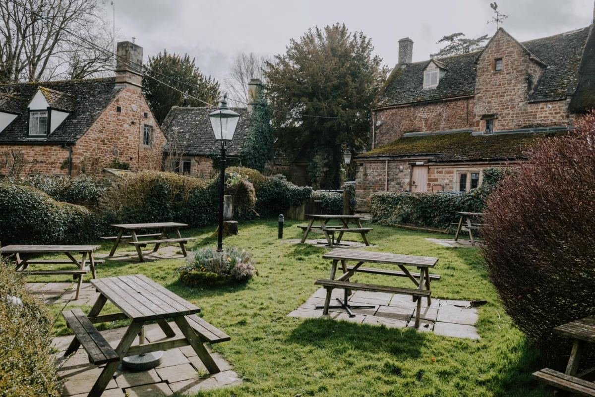 The Falkland Arms - Housity