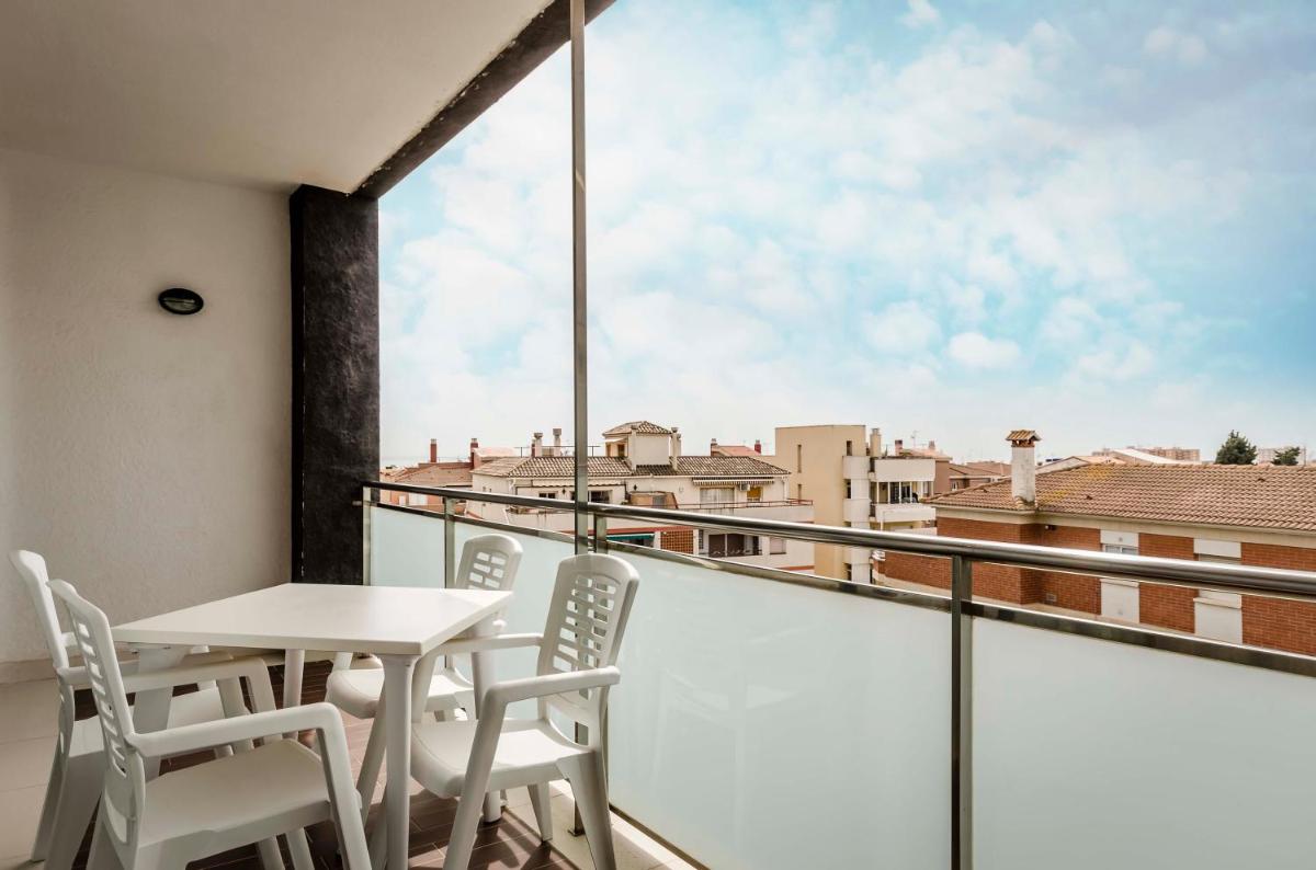 Un balcón o terraza de Exe Cunit Suites & Spa