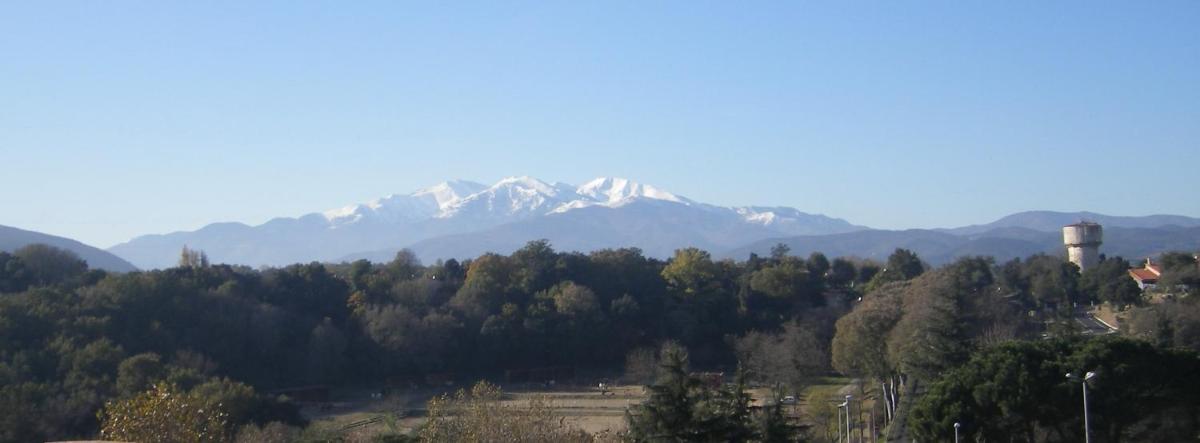 bouchonnerie à Maureillas, near Spain + Mediterranée - Housity