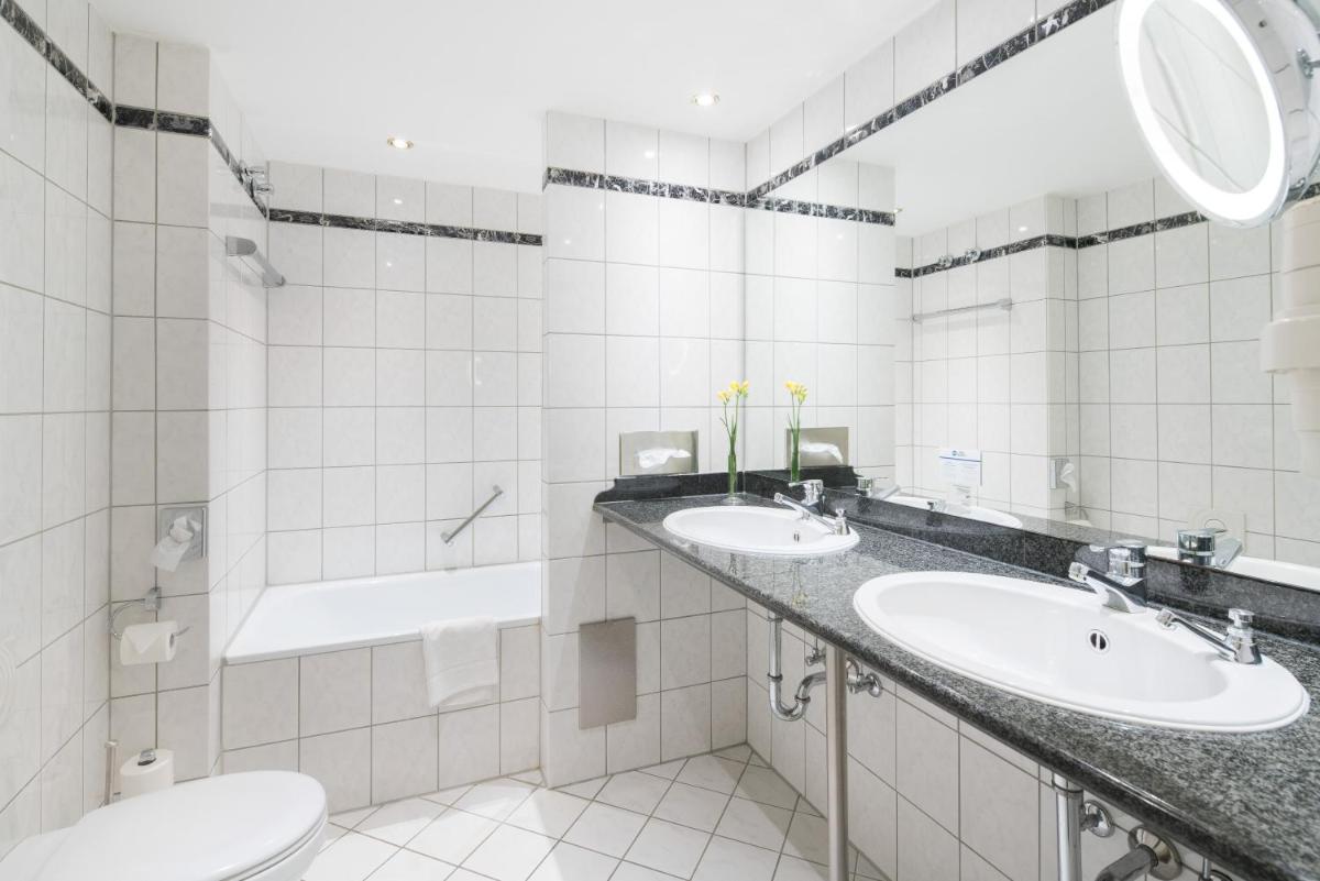 Best Western Wein- und Parkhotel - Housity