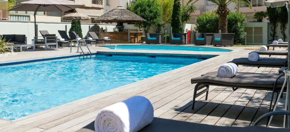 Piscine de l'établissement Nehô Suites Cannes Croisette ou située à proximité