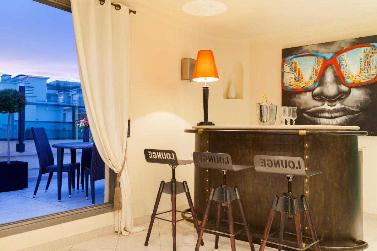 Photo de la galerie de l'établissement Nehô Suites Cannes Croisette, à Cannes