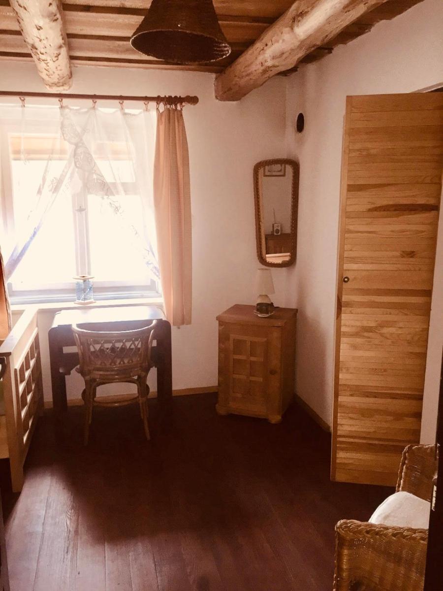 Samodzielny Dom Przy Lesie - Housity