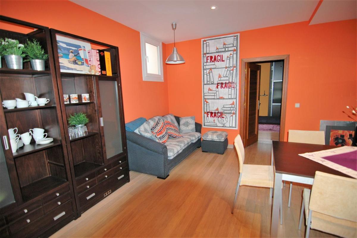 Apartamento C Real,9- 2 HABITACIONES - Housity