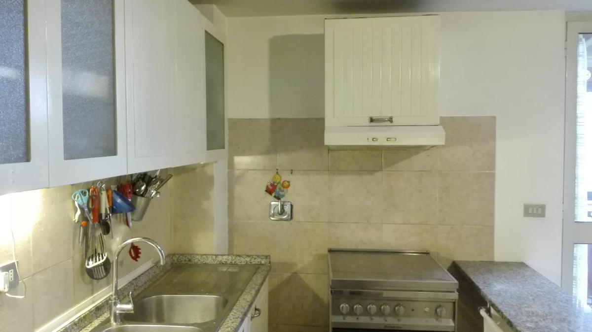 The lake, the sea, the history - Housity