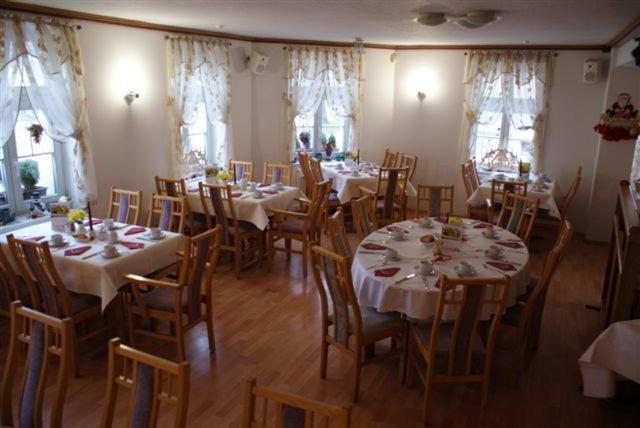 Hotel am Seetor - Housity