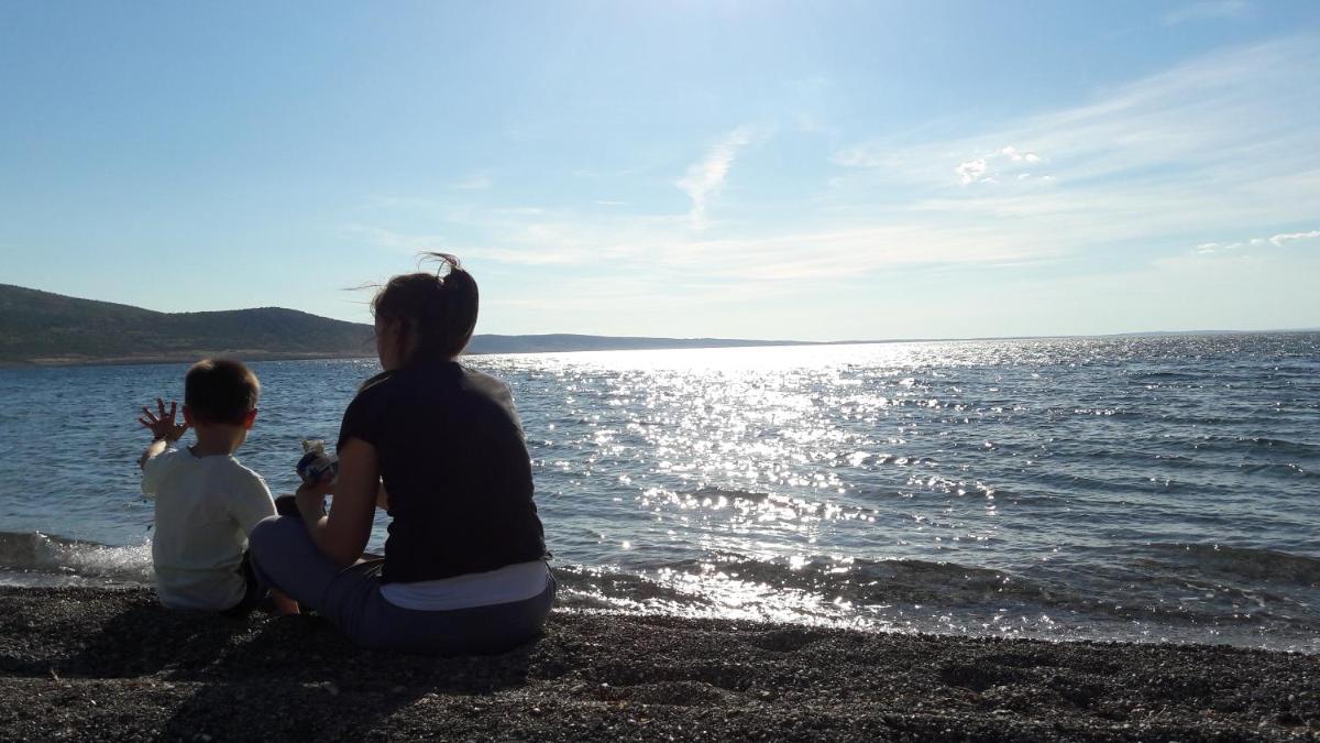Apartments CICO Starigrad Paklenica - Housity