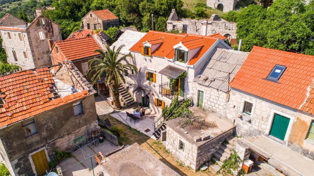 Small house Pivcevi - Housity