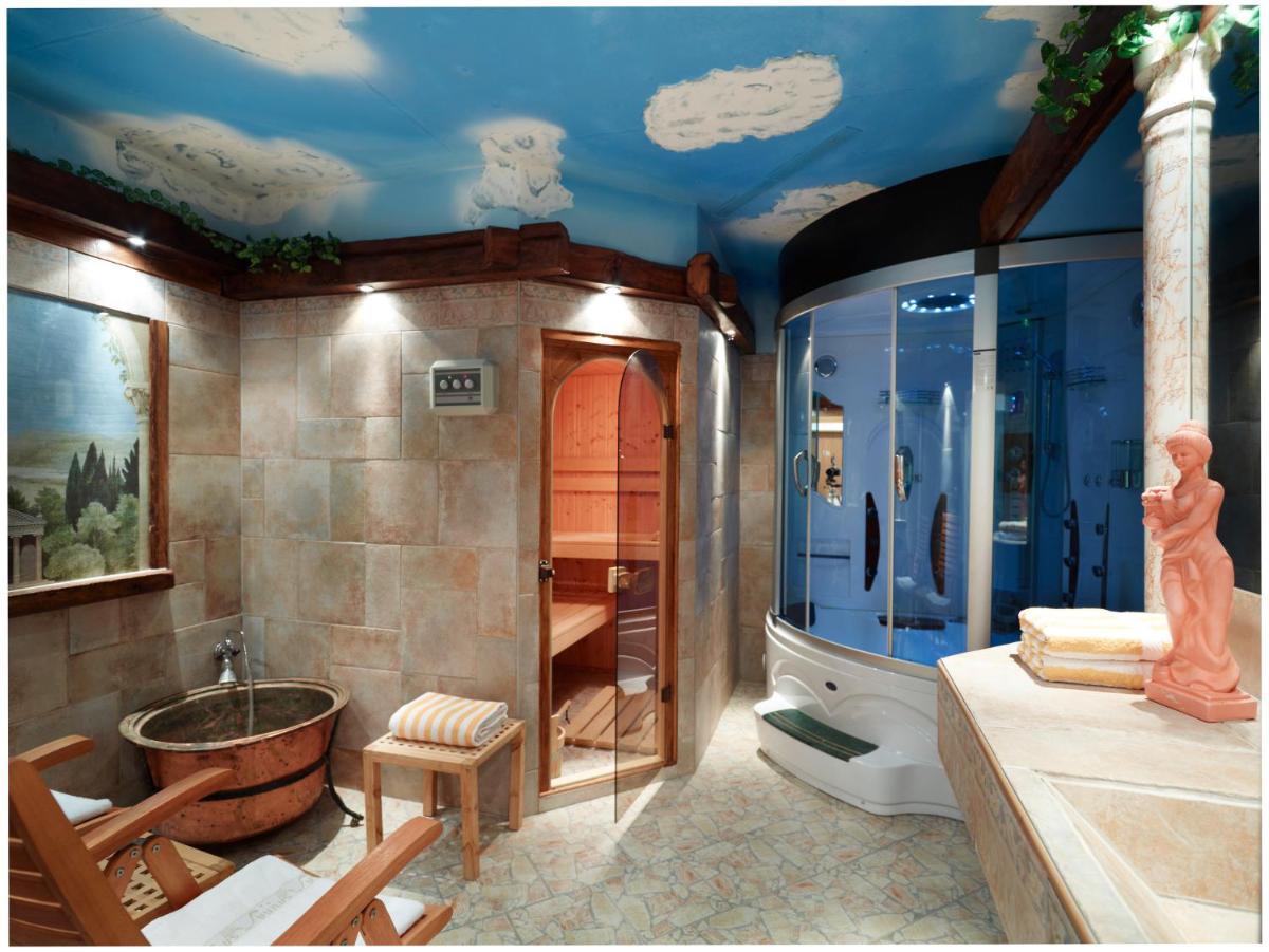 Hotel Berghof - Housity