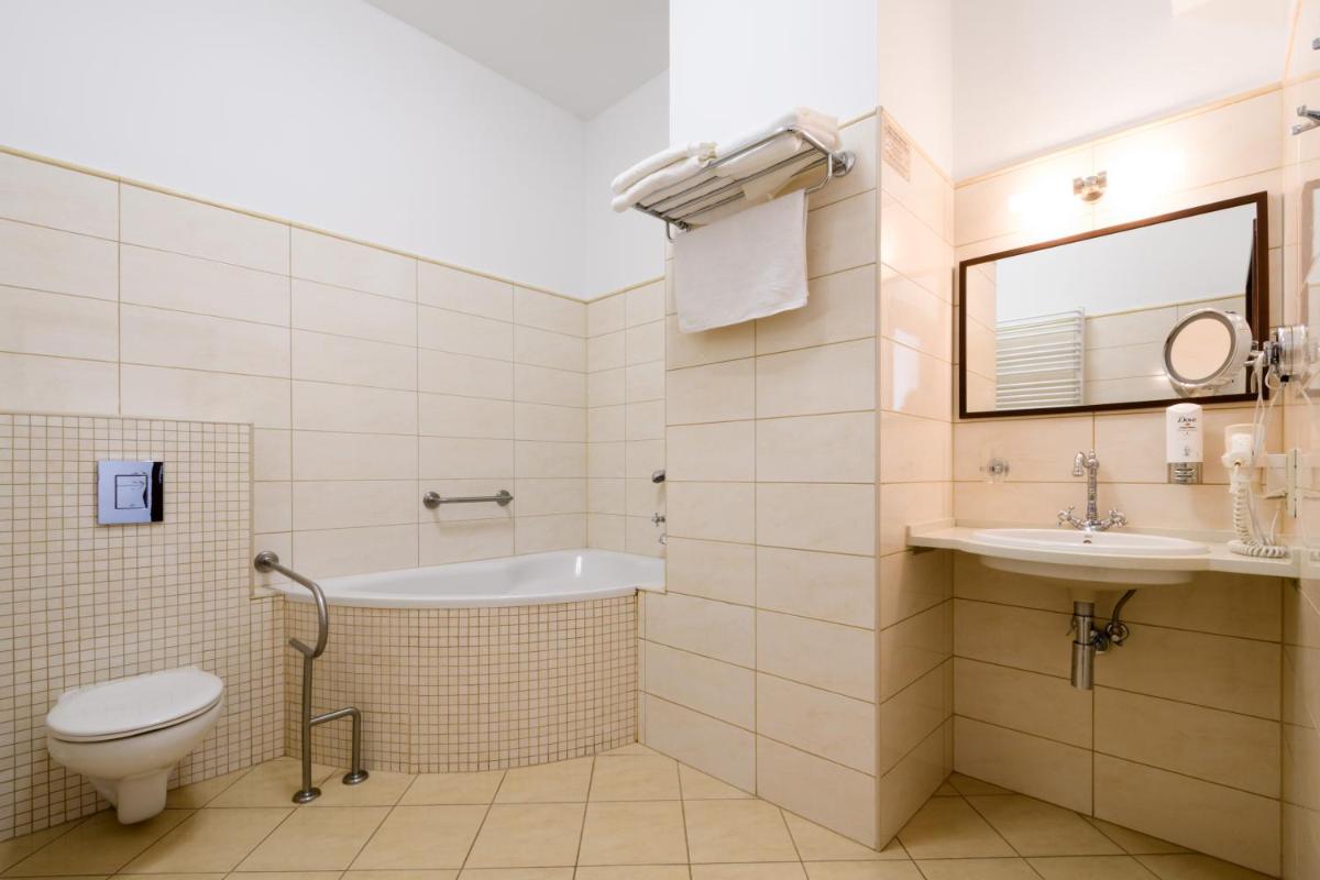 Hotel Sitarska - Housity