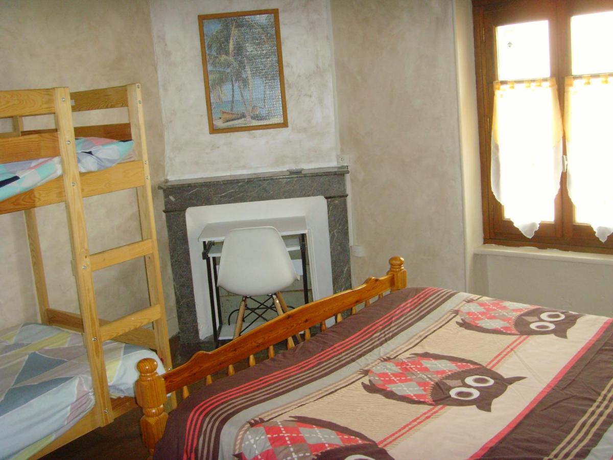 Le Bravard - Housity