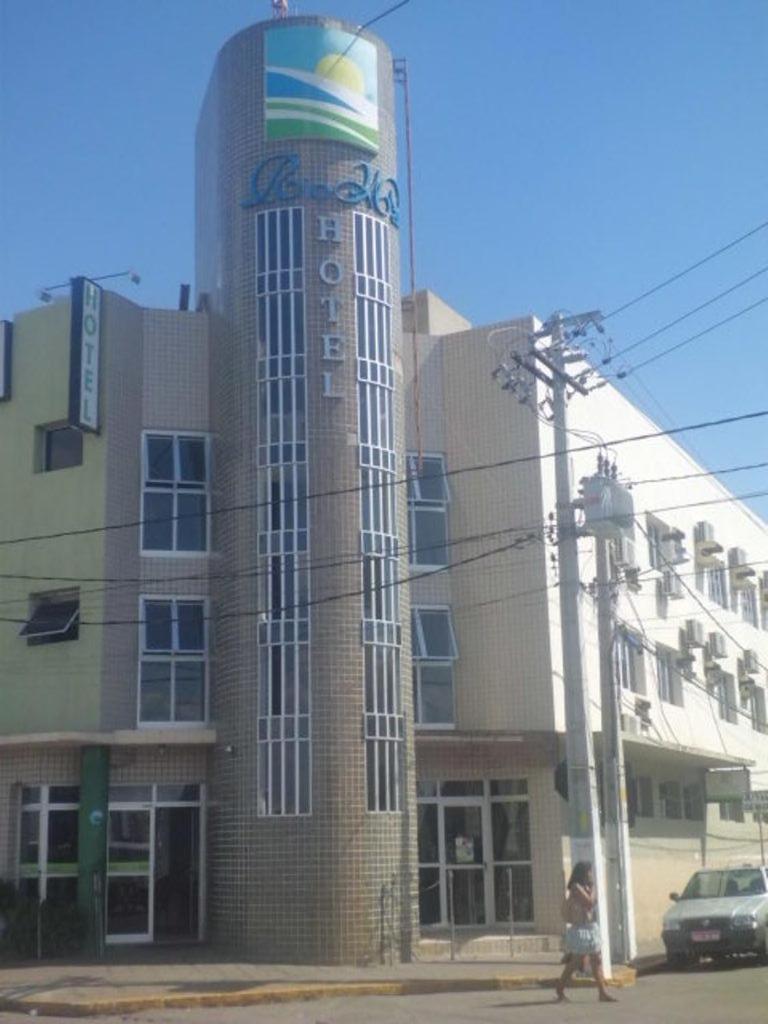 Hotel Rio Mar - Housity