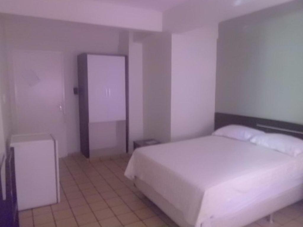 Hotel Rio Mar - Housity