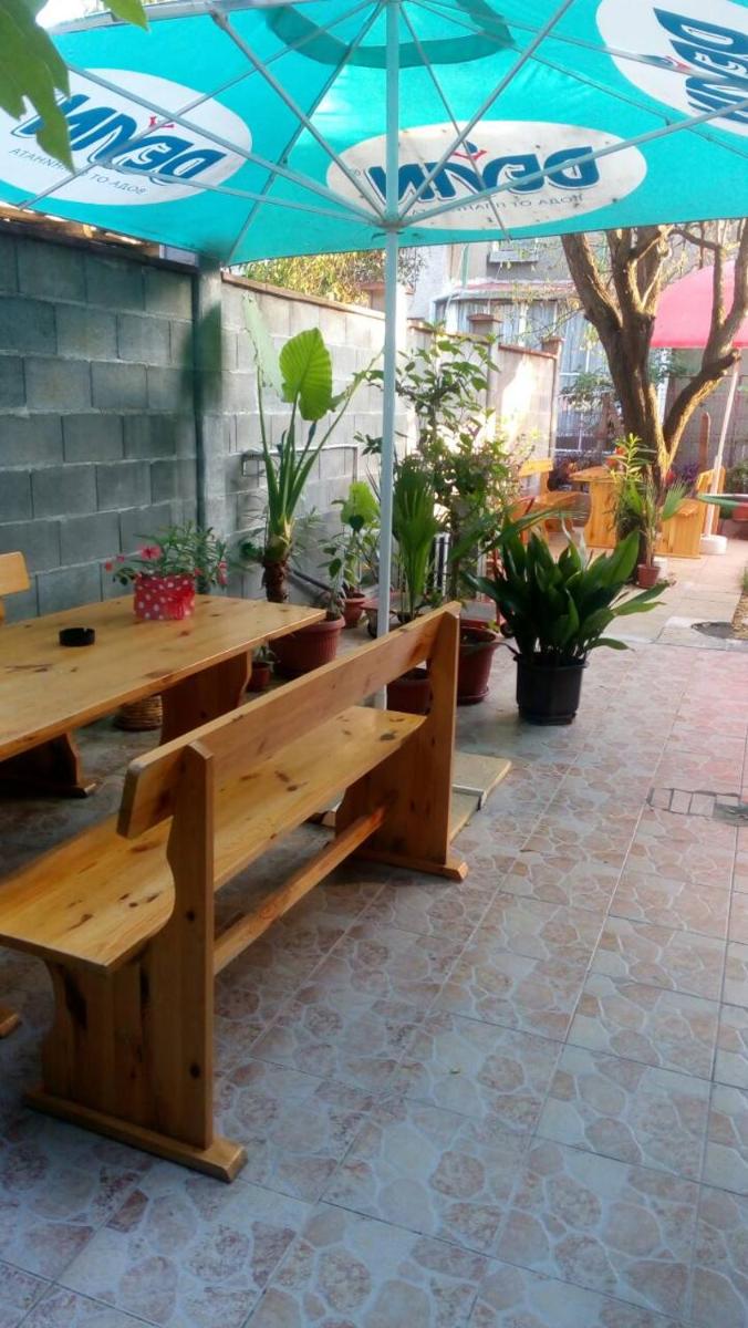 Matev Hotel - Housity