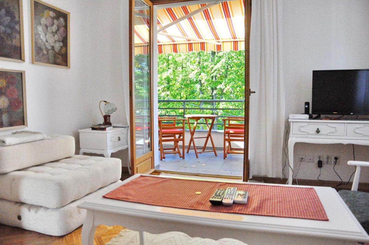 Apartmani15 - Housity
