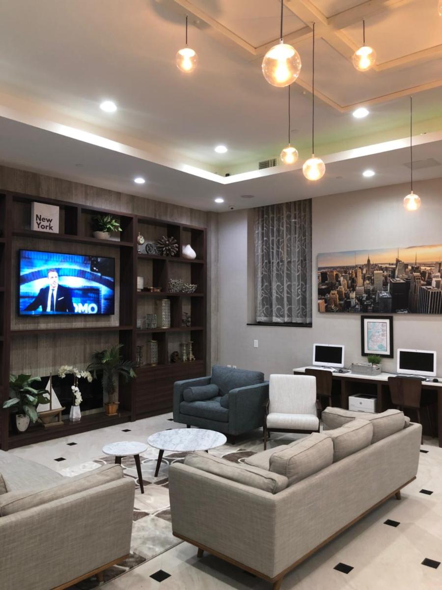 Hotel Nirvana - Housity