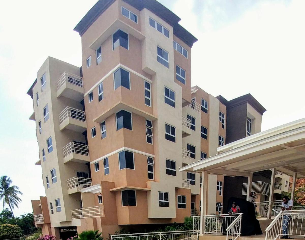 Heavenly Bliss Hideaway - Housity