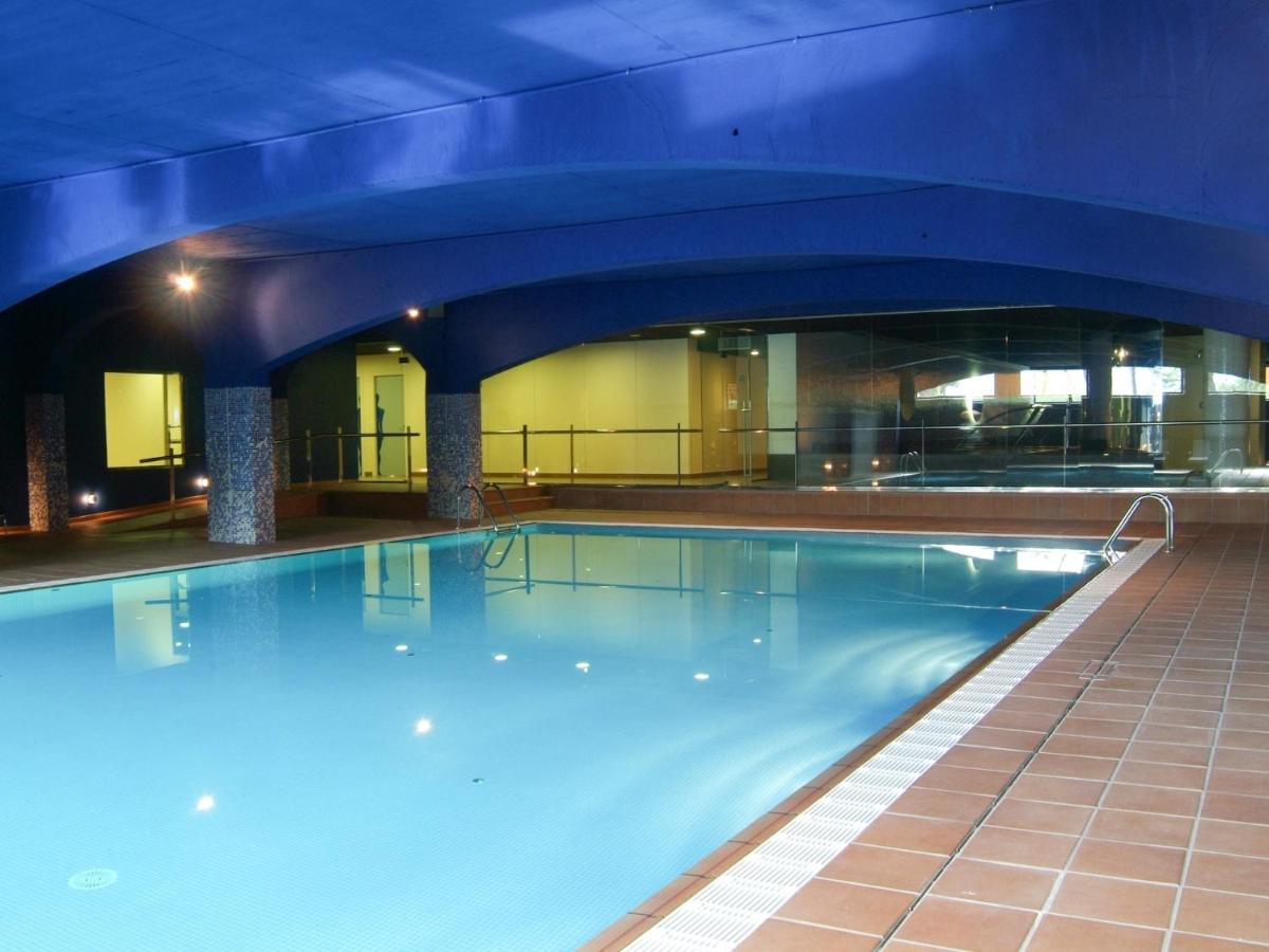 Piscina en o cerca de Montanyà