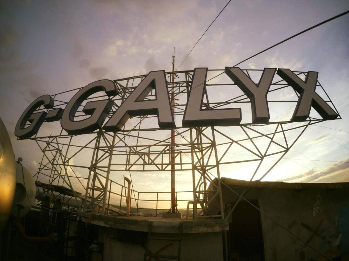G-Galyx Inn Hotel - Housity