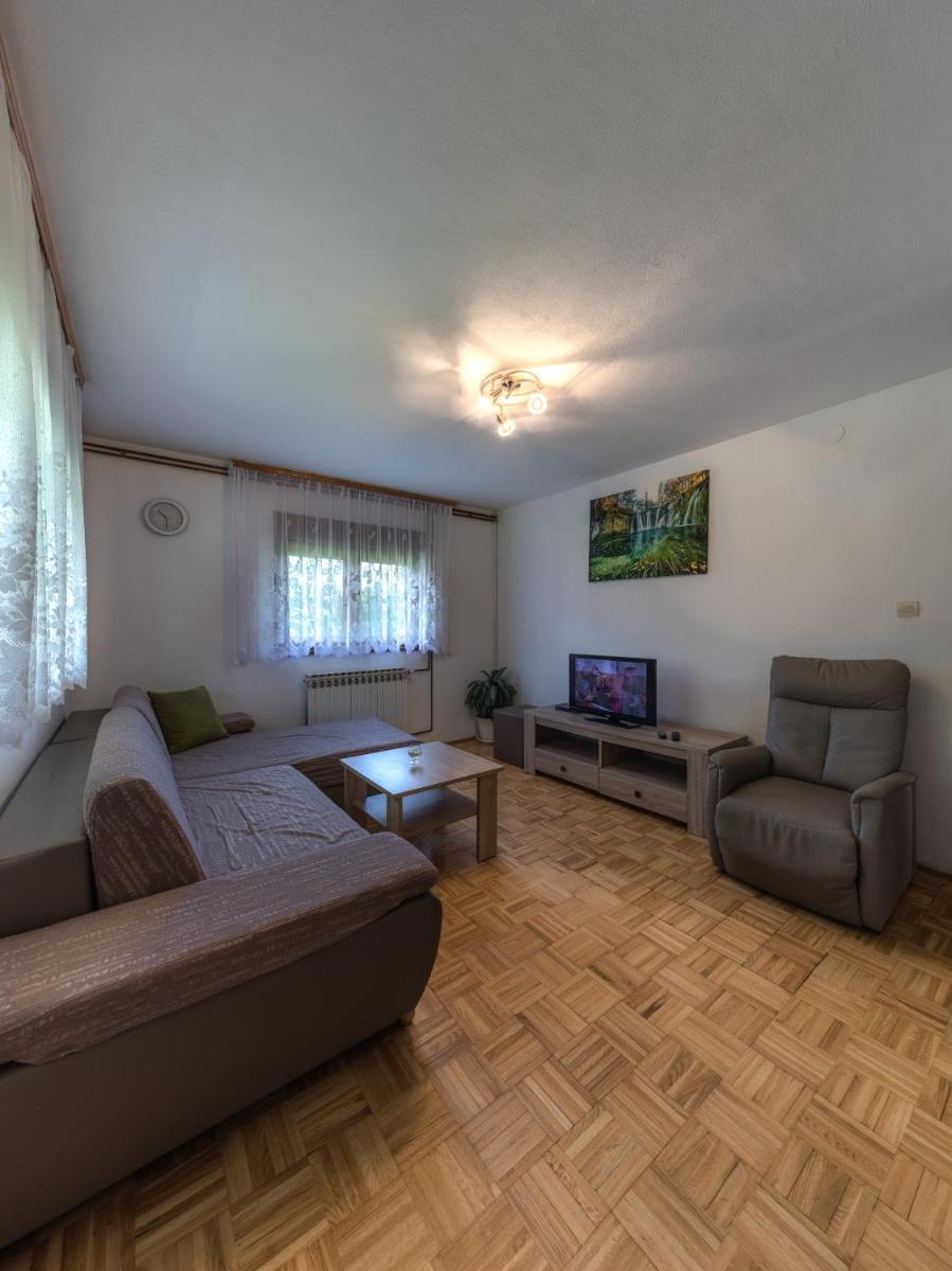 Apartment Barica - Housity