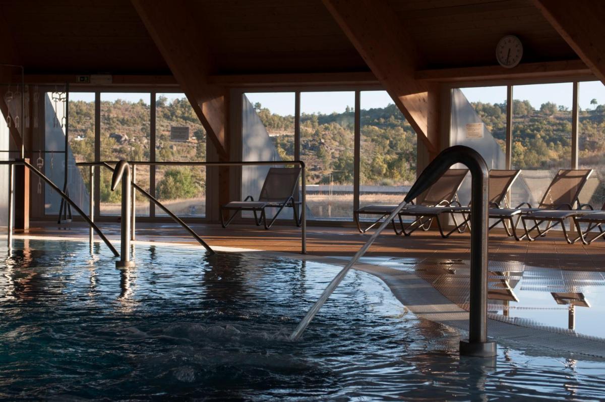 A piscina em ou perto de Cró Hotel Rural