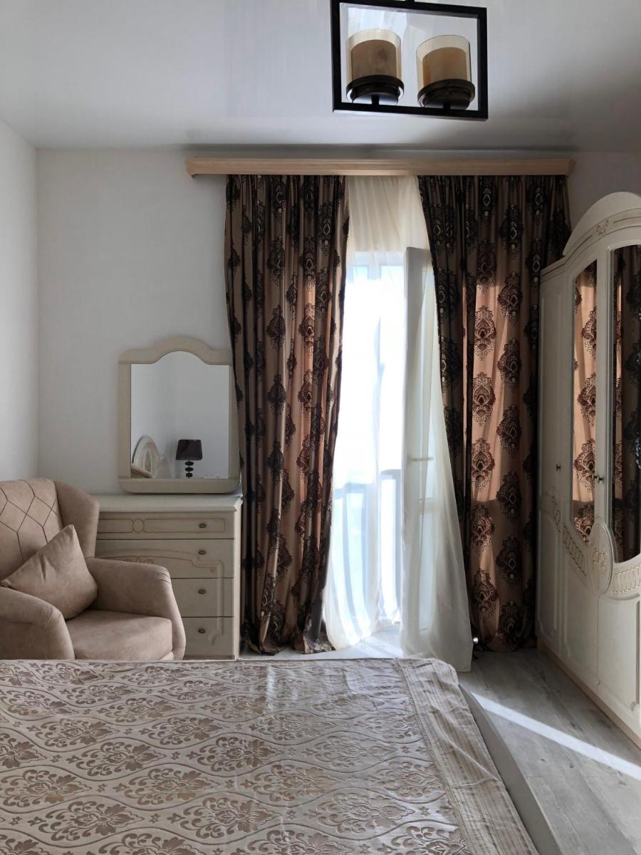 Lilu - Housity