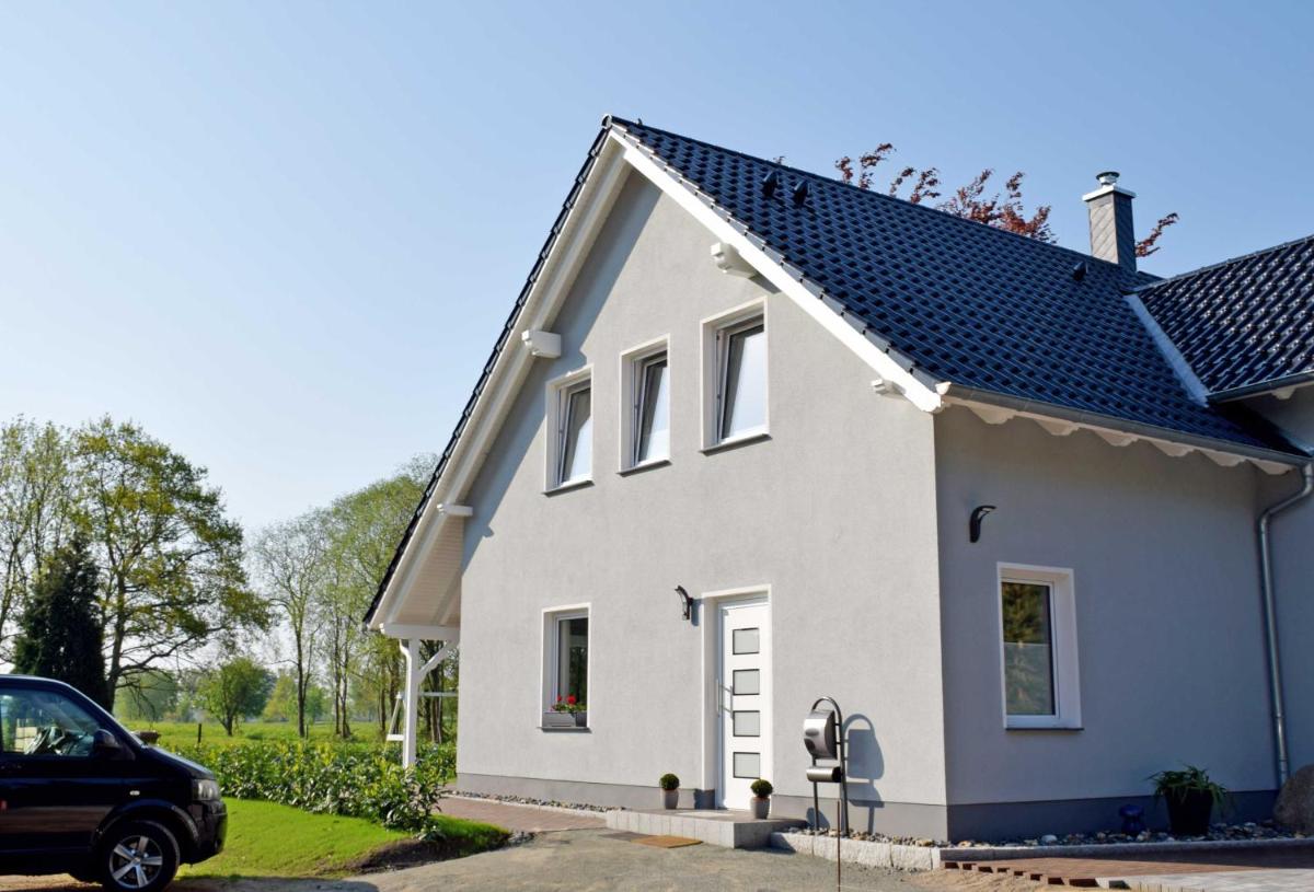 Ferienwohnung Sellin am Seepark - Hizvo