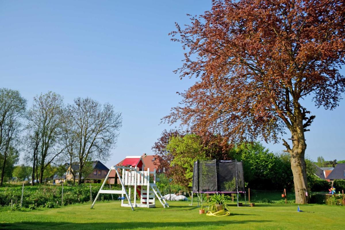 Ferienwohnung Sellin am Seepark - Hizvo